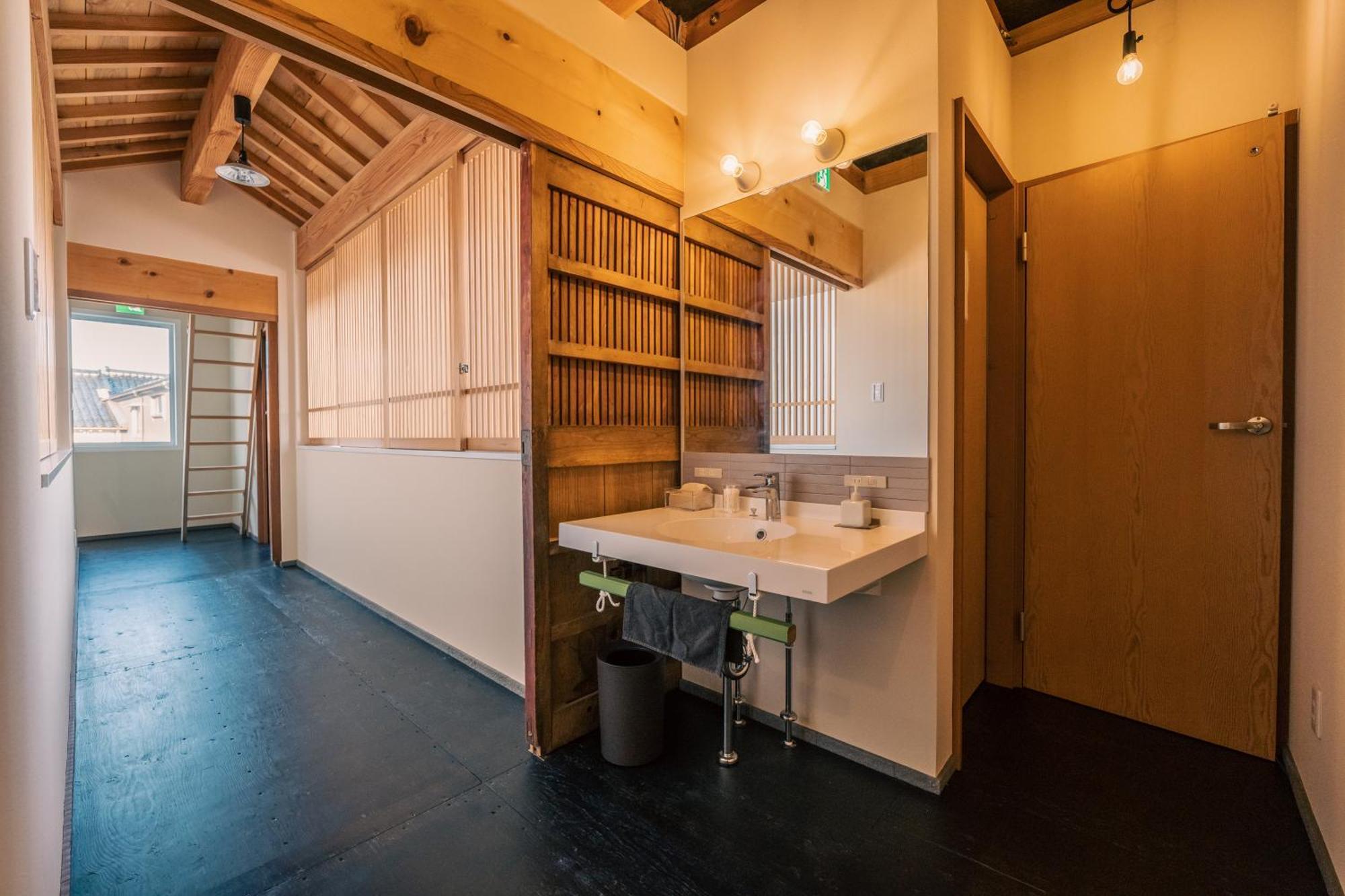 宿と古道具 Iyooo Nanao Extérieur photo